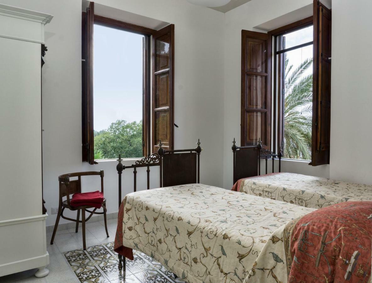 Villa Santa Lucia Чефалу Экстерьер фото